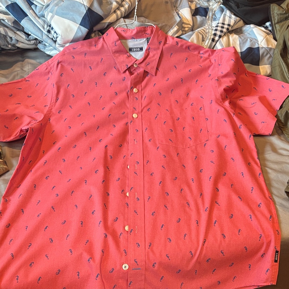 Izod Coral Short-Sleeve Button-Down Shirt with Navy Micro Print
